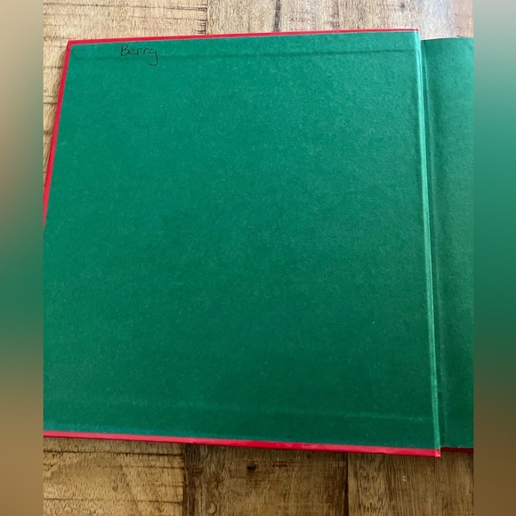 First Edition-Disney’s Christmas Storybook Collection-Vintage 2000 Hardcover-EUC - Picture 11 of 11